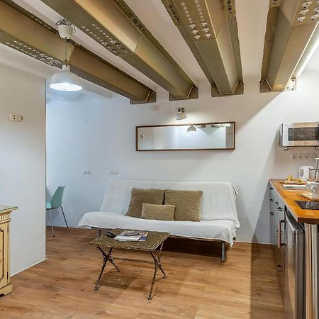 Ab Sant Antoni Studio Barcelona Exterior photo